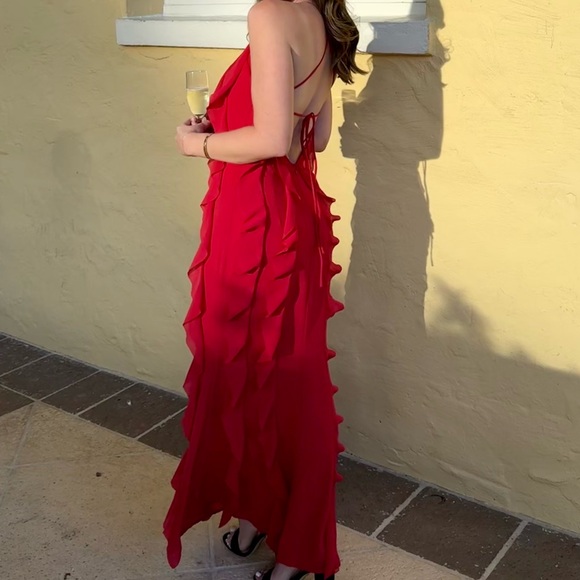 Red Ruffle Halter Gown Size Small - Criss Cross Tie Back - Picture 7 of 7